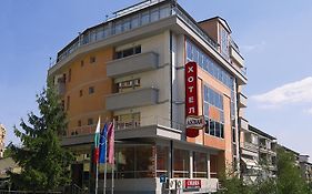 Hotel Akvaya